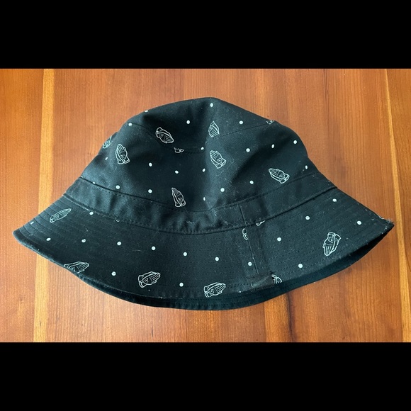 Mens Nike Golf Praying Hands Masters Bucket Hat Black Malbon M/L White - Picture 2 of 5